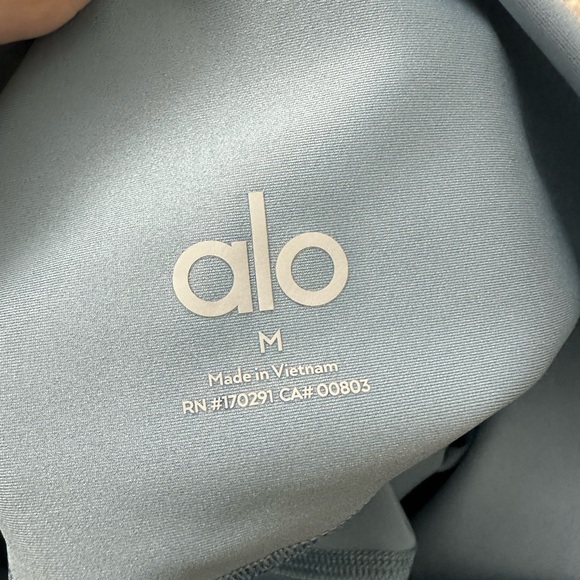 Alo Yoga Airlift High-Waist 7/8 Leggings Size Medium in Celestial Blue - Picture 5 of 5